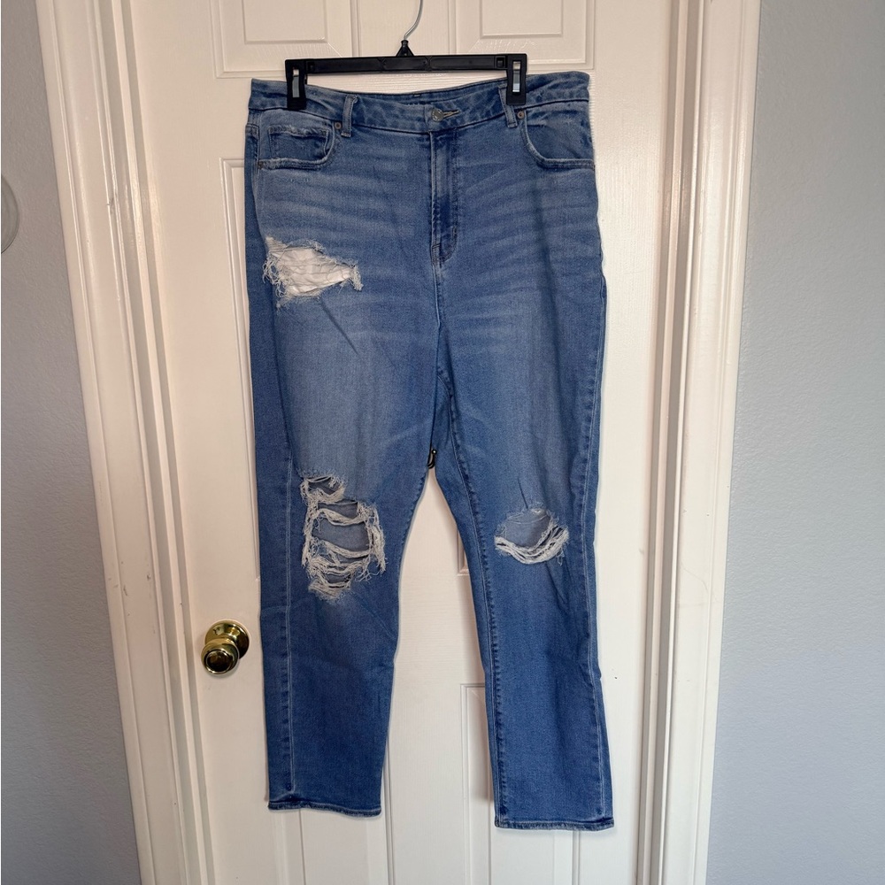 American Eagle Outfitters Light Blue Distressed Straight Leg Jeans